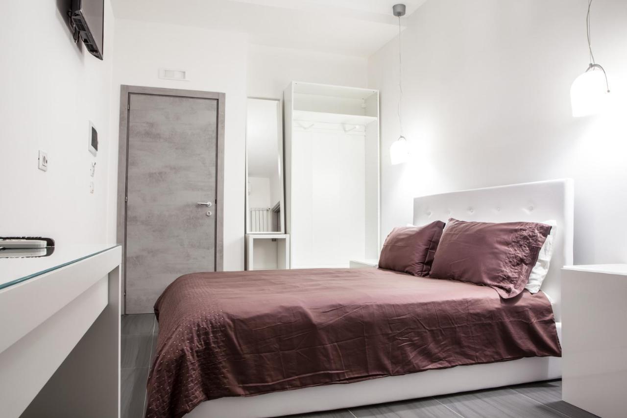 Pomodoro Bed Bed & Breakfast Castrovillari Exterior photo